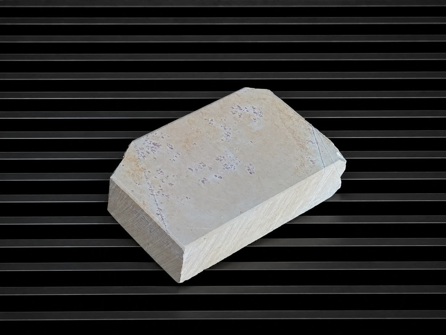 Hideriyama Renge Suita--Japanese Natural Whetstone
