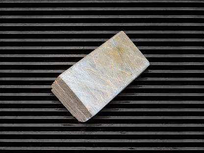 Shohonyama Awasedo Namazu Suminigashi--Japanese Natural Whetstone