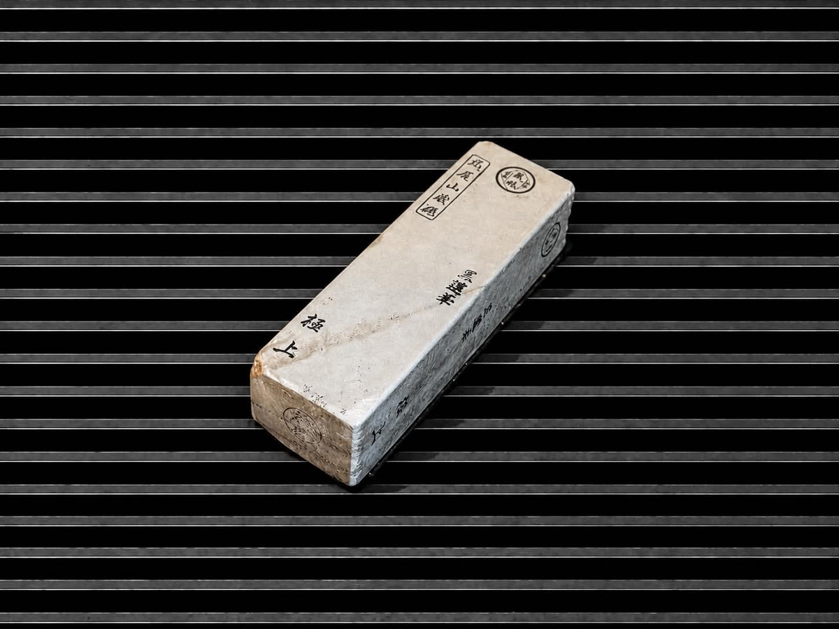 Maruoyama Kuro Renge Suita--Japanese Natural Whetstone