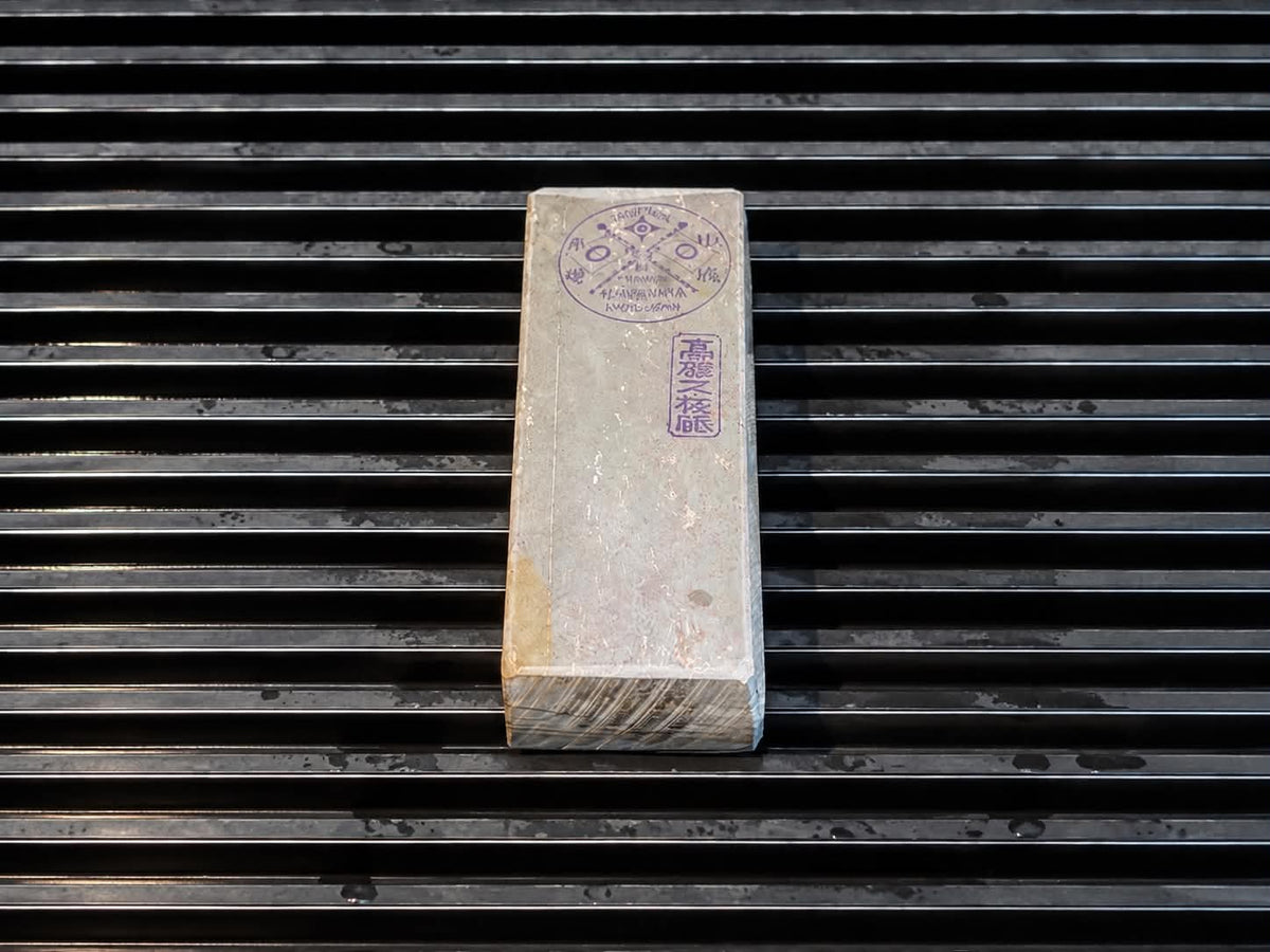 Takao Renge Suita Karasu Hatanaka --Japanese Natural Whetstone