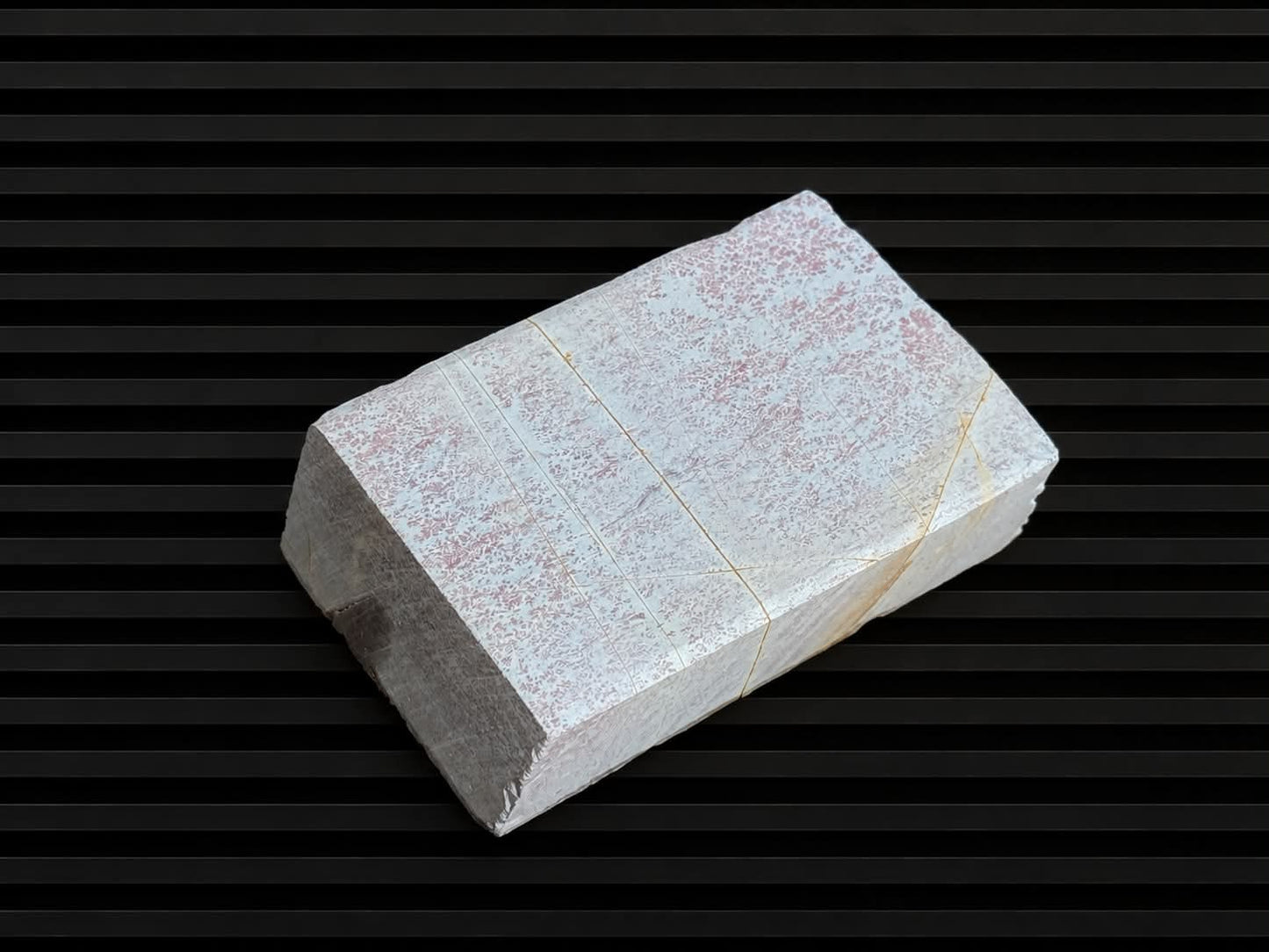 Hideriyama Renge Suita--Japanese Natural Whetstone