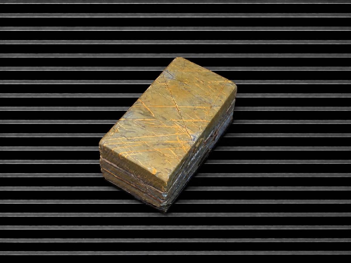 Shohonyama Awasedo Namazu Suminigashi--Japanese Natural Whetstone